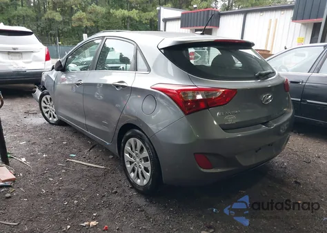 2017 Hyundai Elantra Gt z USA, uszkodzony, nr VIN KMHD35LH6HU351812